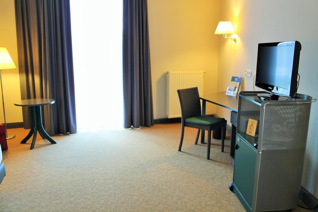 Hotel Woerth Worth an der Isar Luaran gambar