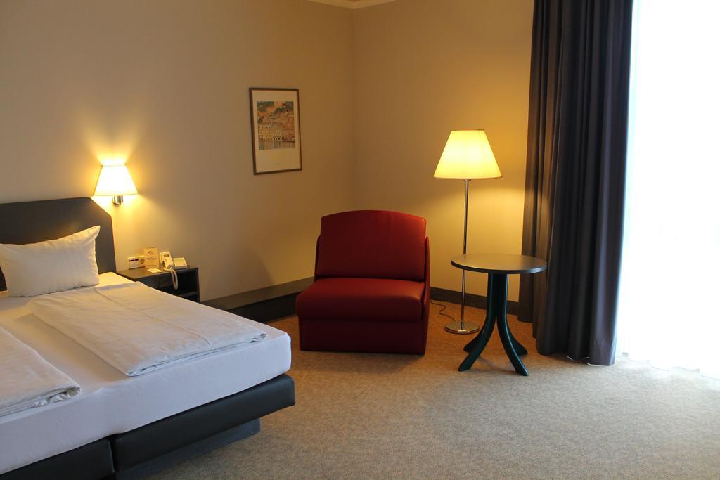 Hotel Woerth Worth an der Isar Luaran gambar