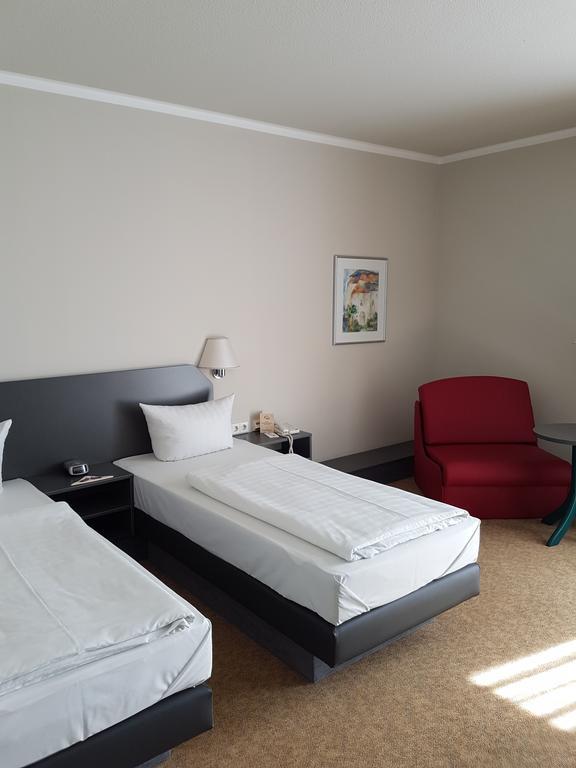 Hotel Woerth Worth an der Isar Luaran gambar